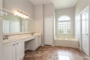 11 Edgewater Dr, Palm Coast, FL 32164 - Photo 18
