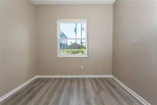 11 Edgewater Dr, Palm Coast, FL 32164 - Photo 20