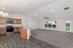 23 Ramrock Ln, Palm Coast, FL 32164 - Photo 4
