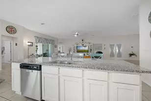 10 Raleigh Dr, Palm Coast, FL 32164 - Photo 8