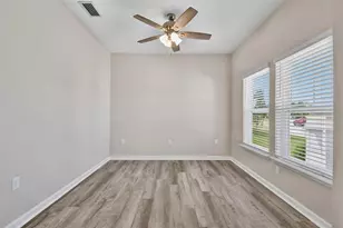 124 Wood Stork Ln, Palm Coast, FL 32164 - Photo 10