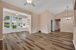33 Summerwind Cir, Palm Coast, FL 32137 - Photo 4