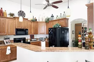 23 Roller Ln, Palm Coast, FL 32164 - Photo 10