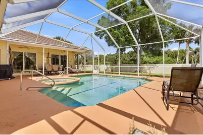 2 Carlson Lane, Palm Coast, FL 32137 - Photo 12