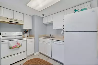 2700 Ocean Shore Boulevard #114, Ormond Beach, FL 32176 - Photo 10