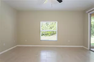 4 White Hurst Ln, Palm Coast, FL 32164 - Photo 12