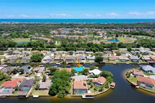 21 Crescent Ct S, Palm Coast, FL 32137 - Photo 4