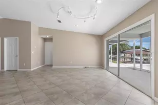 21 Crescent Ct S, Palm Coast, FL 32137 - Photo 14