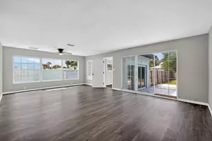 1027 Belaire Dr, Daytona Beach, FL 32118 - Photo 10