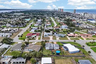 1027 Belaire Dr, Daytona Beach, FL 32118 - Photo 44