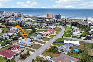 1027 Belaire Dr, Daytona Beach, FL 32118 - Photo 4