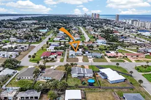1027 Belaire Dr, Daytona Beach, FL 32118 - Photo 2