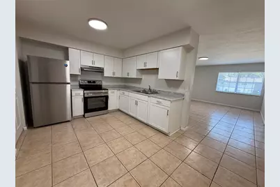 6104 SW 12th Place #3, Gainesville, FL 32607 - Photo 6