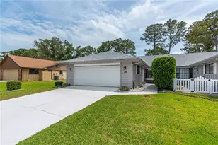 35 Lake Fairgreen Cir, New Smyrna Beach, FL 32168 - Photo 1