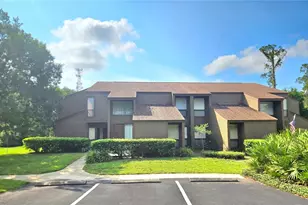 4 Sherbury Ct, Palm Coast, FL 32137 - Photo 2