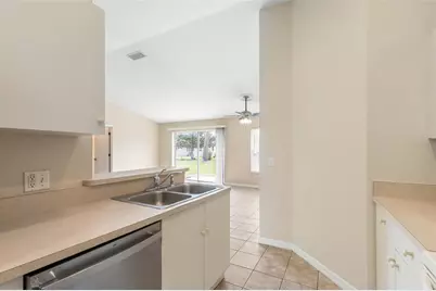 129 Bayside Drive, Palm Coast, FL 32137 - Photo 14