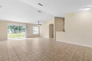 129 Bayside Dr, Palm Coast, FL 32137 - Photo 4