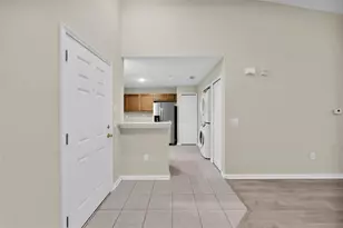6111 Maggies Cir, Jacksonville, FL 32244 - Photo 6