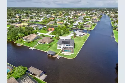 16 Florence Court, Palm Coast, FL 32137 - Photo 8
