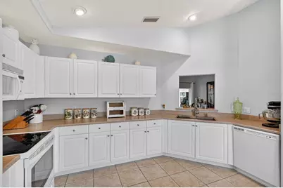 39 Wheeling Lane, Palm Coast, FL 32164 - Photo 6