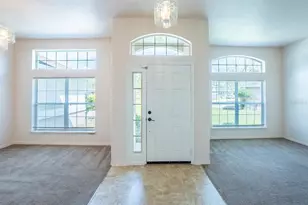 27 Red Clover Ln, Palm Coast, FL 32164 - Photo 6