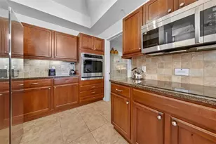102 Yacht Harbor Dr, Palm Coast, FL 32137 - Photo 8