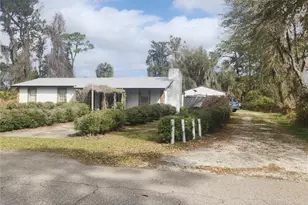 102 Eberhard Ave, Palatka, FL 32177 - Photo 6