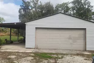 102 Eberhard Ave, Palatka, FL 32177 - Photo 12