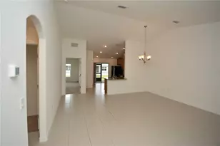 33 Rosecroft Ln, Palm Coast, FL 32164 - Photo 4