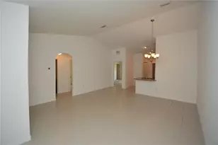 33 Rosecroft Ln, Palm Coast, FL 32164 - Photo 6