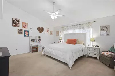 7800 Saint Giles Place, Orlando, FL 32835 - Photo 20