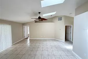 36 Port Royal Dr, Palm Coast, FL 32164 - Photo 6
