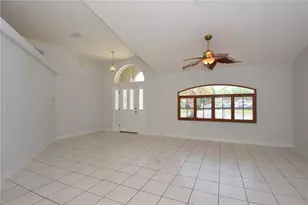 17 White Hall Dr, Palm Coast, FL 32164 - Photo 4