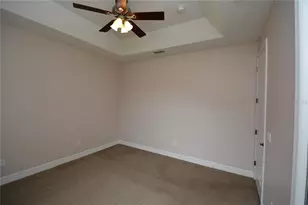 8 Fernon Ln, Palm Coast, FL 32137 - Photo 20