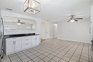 1313 Queen Palm Dr, Edgewater, FL 32132 - Photo 16