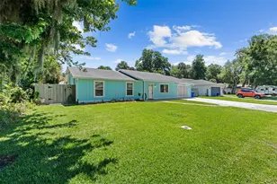 1313 Queen Palm Dr, Edgewater, FL 32132 - Photo 4