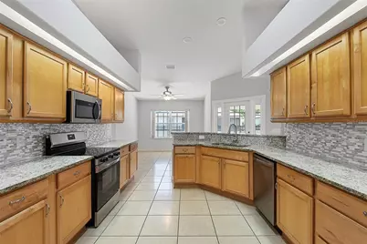 142 Eric Drive, Palm Coast, FL 32164 - Photo 4