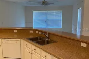 28 Firethorn Ln, Palm Coast, FL 32137 - Photo 4
