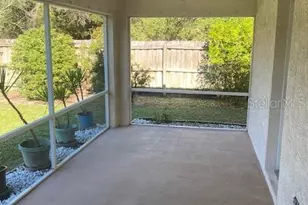 28 Firethorn Ln, Palm Coast, FL 32137 - Photo 8