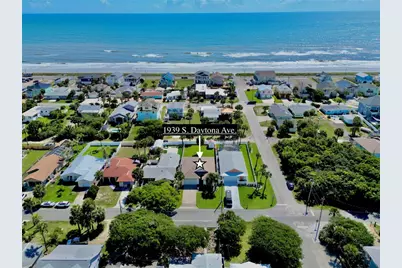 1939 S Daytona Avenue, Flagler Beach, FL 32136 - Photo 2
