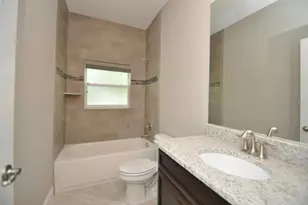 11 Ullynn Pl, Palm Coast, FL 32164 - Photo 12