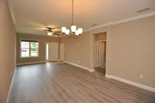 11 Ullynn Pl, Palm Coast, FL 32164 - Photo 4