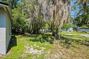 627 Francis St, Starke, FL 32091 - Photo 30