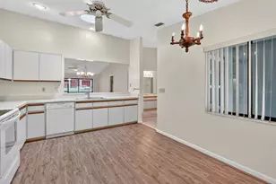 12 Lake Forest Cir N, Palm Coast, FL 32137 - Photo 20