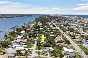 2237 S Halifax Dr, Daytona Beach, FL 32118 - Photo 2