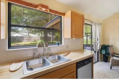 45 Foxhall Lane, Palm Coast, FL 32137 - Photo 6