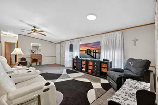 101 Coleman Pl, Satsuma, FL 32189 - Photo 8