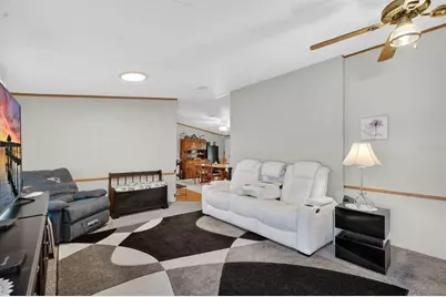101 Coleman Place, Satsuma, FL 32189 - Photo 6