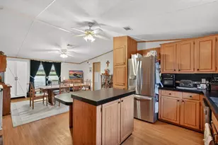 101 Coleman Pl, Satsuma, FL 32189 - Photo 12