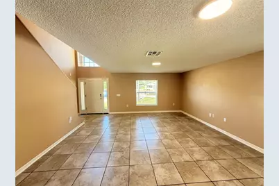 4 Princess Geraldine Place, Palm Coast, FL 32164 - Photo 2
